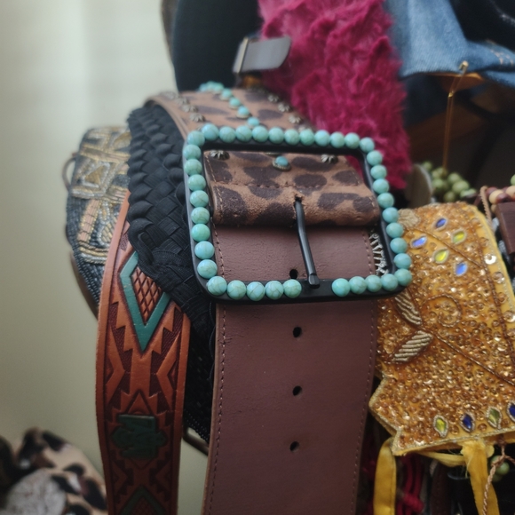 Boutique + Vintage Belt Lot Bundle - 17 Belts - Picture 3 of 8